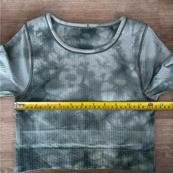 Lululemon Ebb to Street Long Sleeve, size 4 - Picture 7 of 7